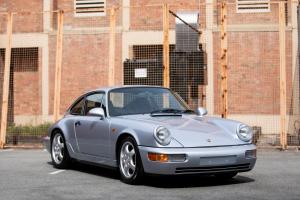 Porsche 911 Carrera RS 3.6 Touring 1992 года  (WW)